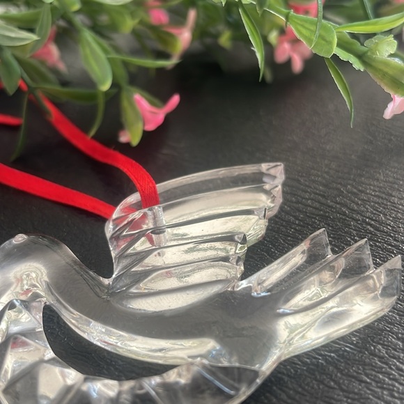 Elegant Crystal Dove Ornament - Perfect for Holiday Decor! - Picture 9 of 9